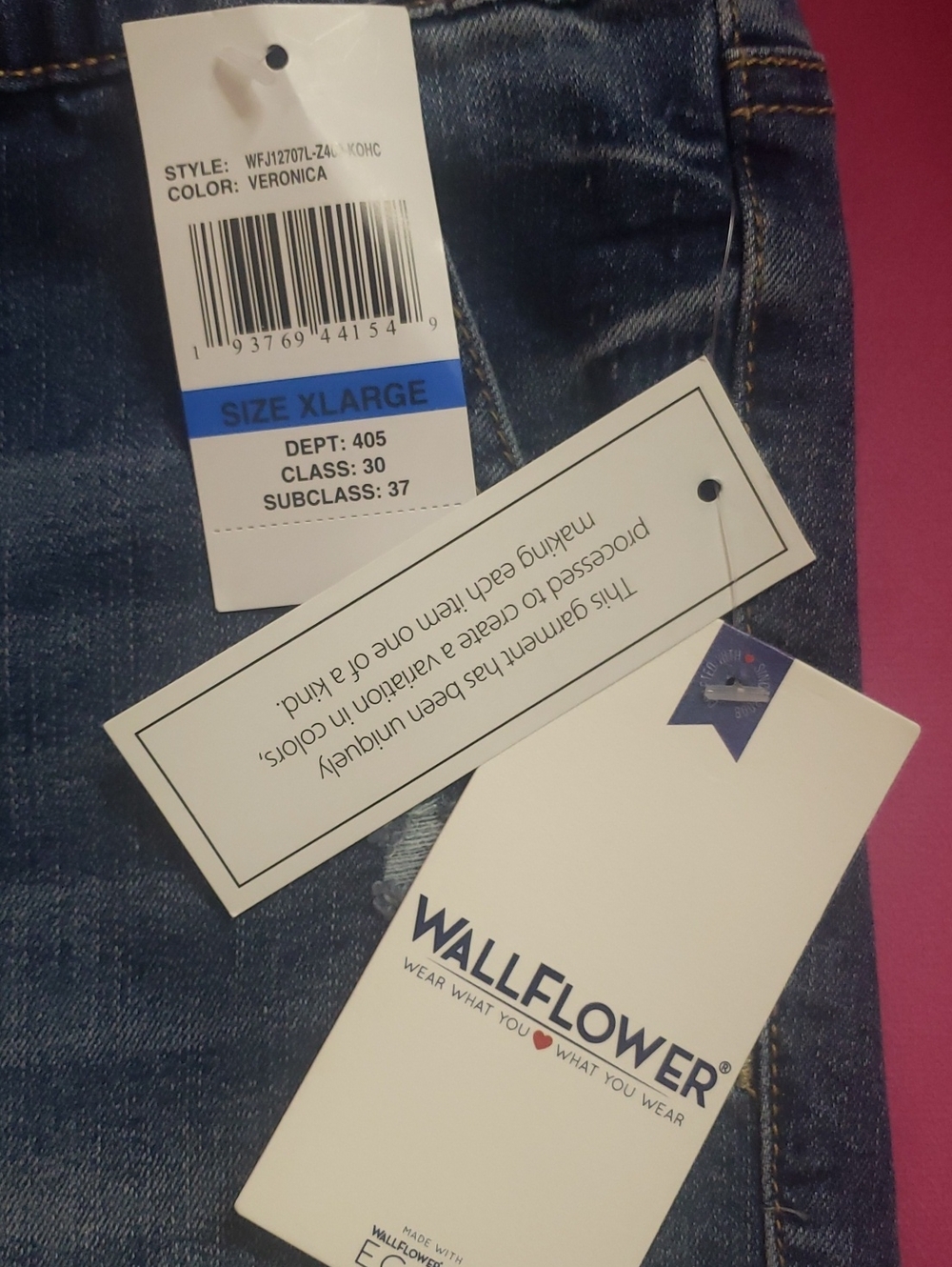 Jean Shorts - Picture 5 of 5